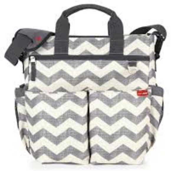 SkipHop Handbags - SkipHop Duo Signature Diaper Bag